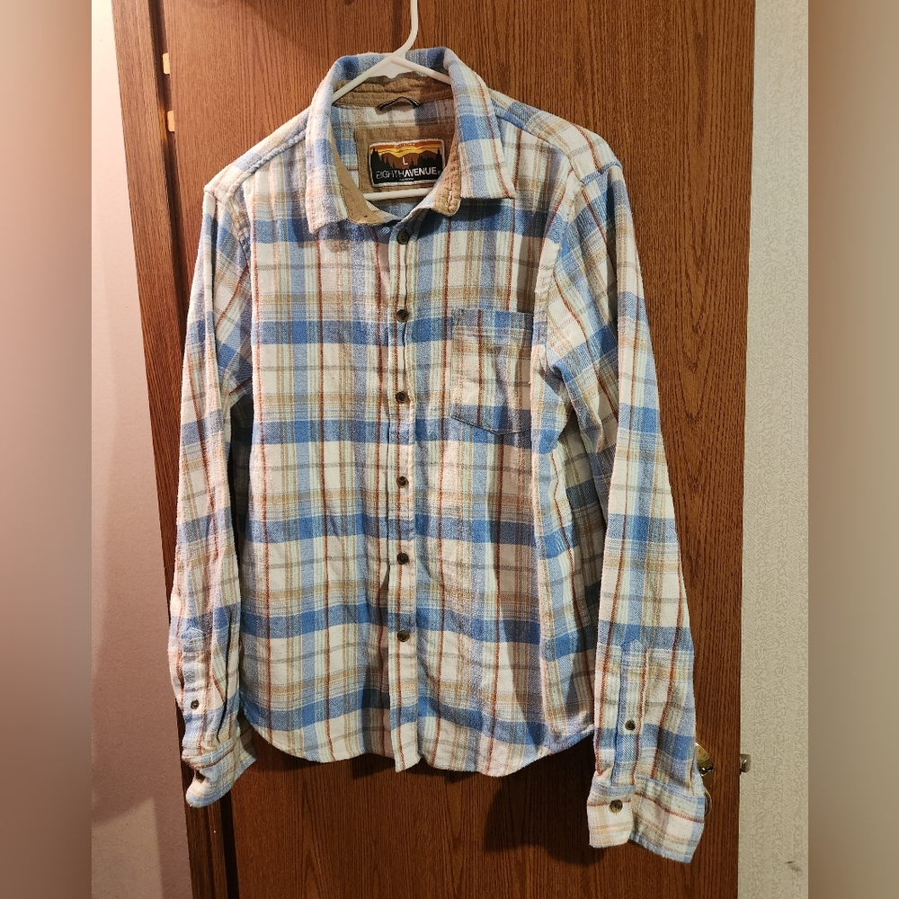 💓 3/$10 Large Men's Button Down Plaid Flannel Shirt - Picture 2 of 8